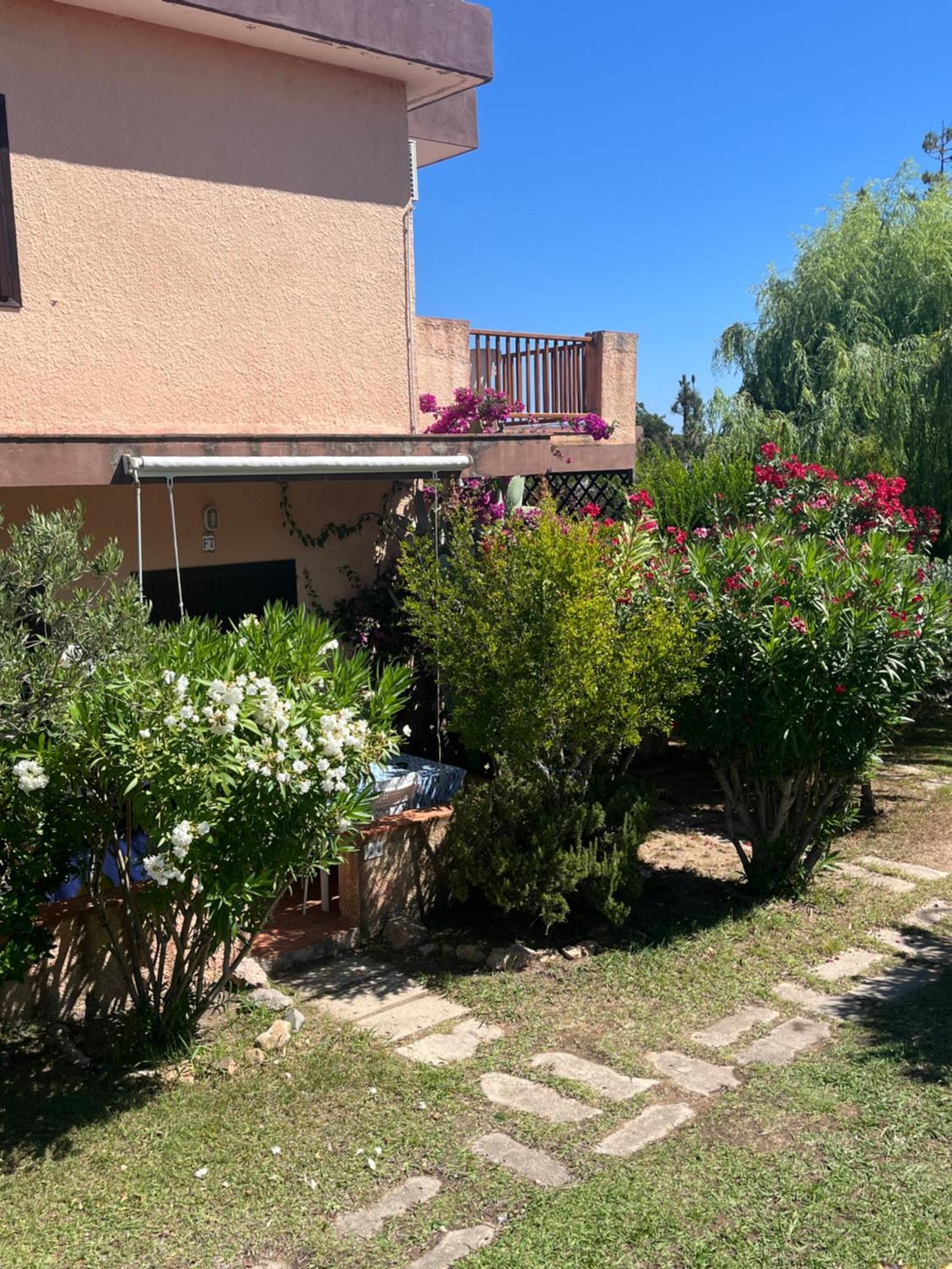 Bilocali Residenza Mediterranea Cannigione Bagian luar foto