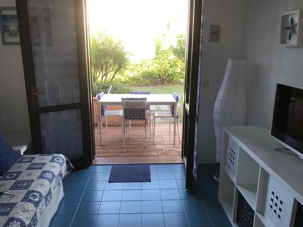 Bilocali Residenza Mediterranea Cannigione Bagian luar foto
