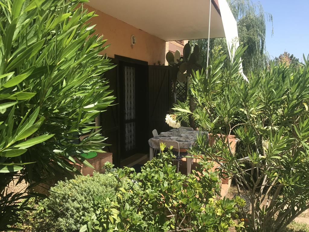 Bilocali Residenza Mediterranea Cannigione Bagian luar foto