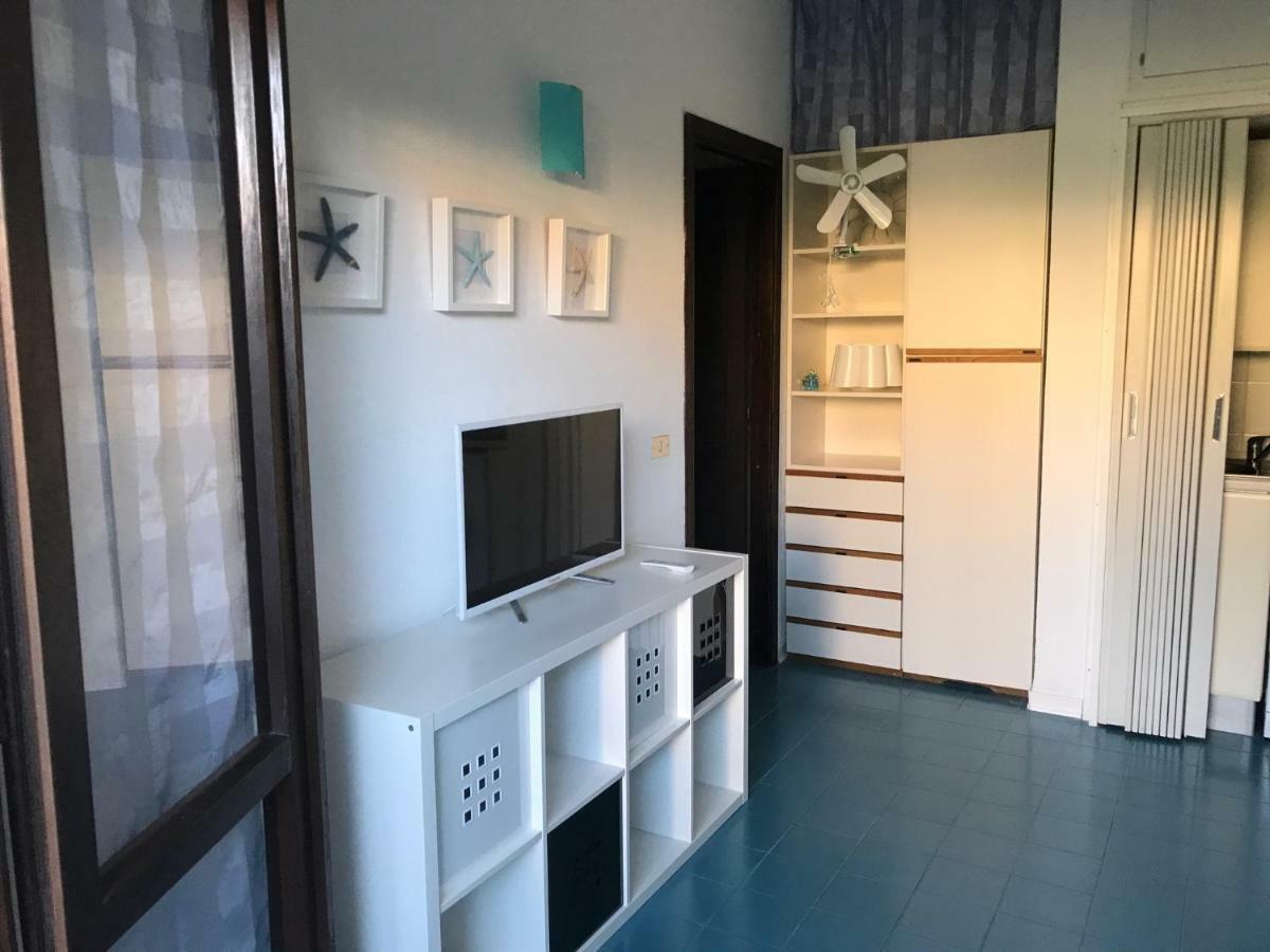 Bilocali Residenza Mediterranea Cannigione Bagian luar foto
