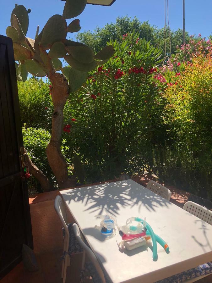 Bilocali Residenza Mediterranea Cannigione Bagian luar foto
